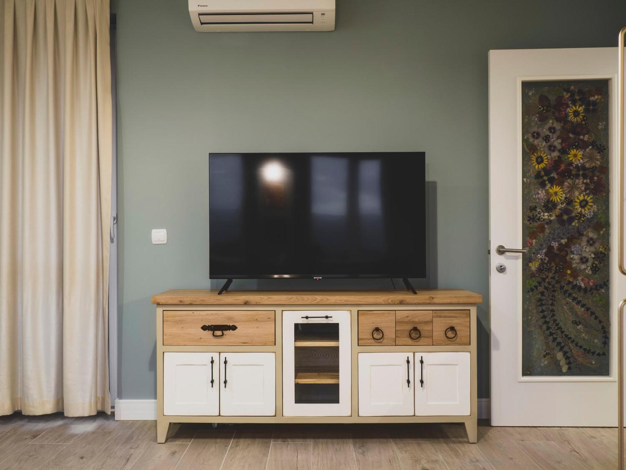 Apartament Stylish 1Bd - Free Private Garage Płowdiw Zewnętrze zdjęcie